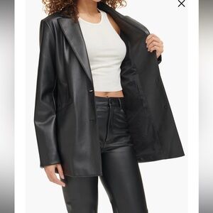 Levi's Women's Black Faux Leather Jacket NWT